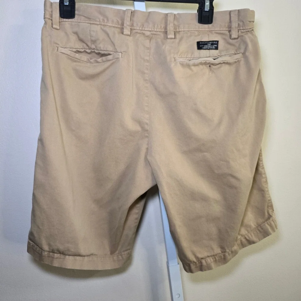 Banana Republic classic style